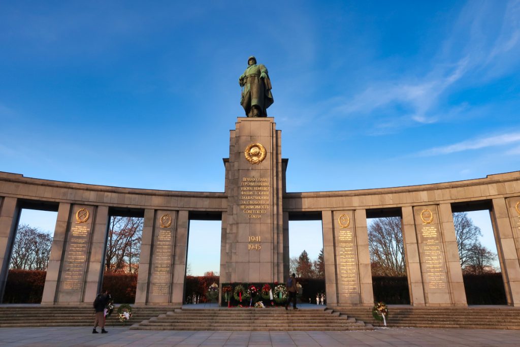 Monument soviétique